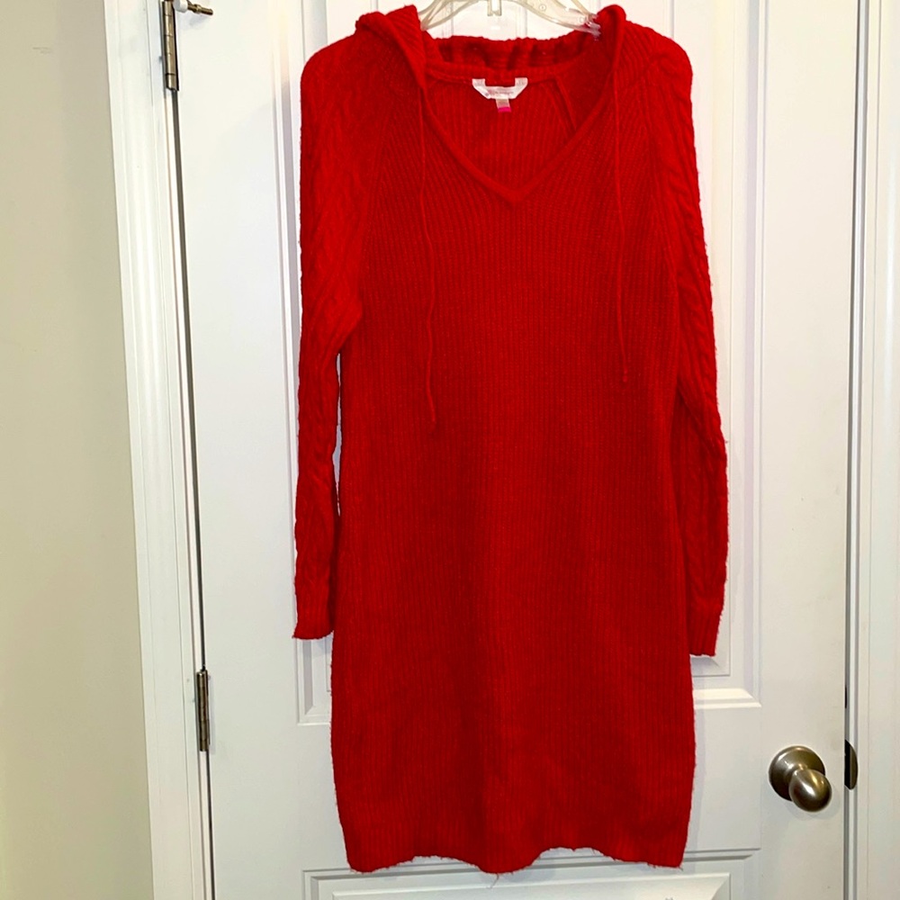 NWOT hooded sweater dress Size L/G(11-13)